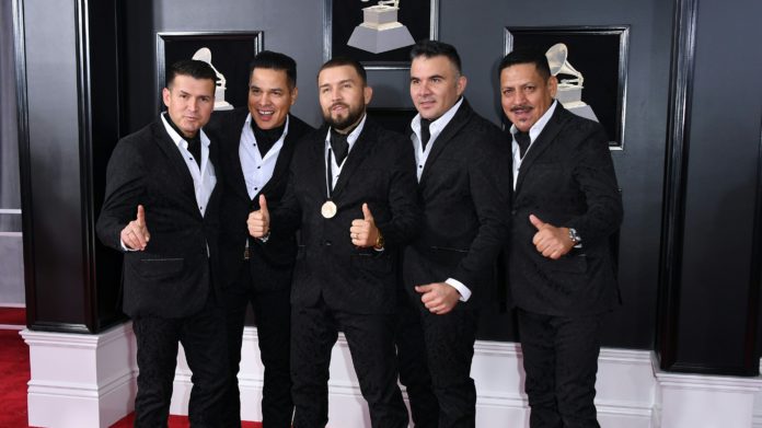 positivo-covid-19-banda-el-recodo https://www.kebuena.com.mx/2020/el-recodo-canciones-playlist-152886.html